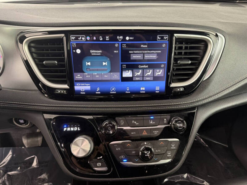 2021 Chrysler Pacifica Touring L