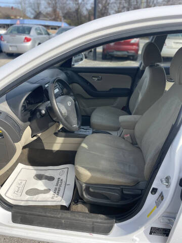 2010 Hyundai Elantra Blue