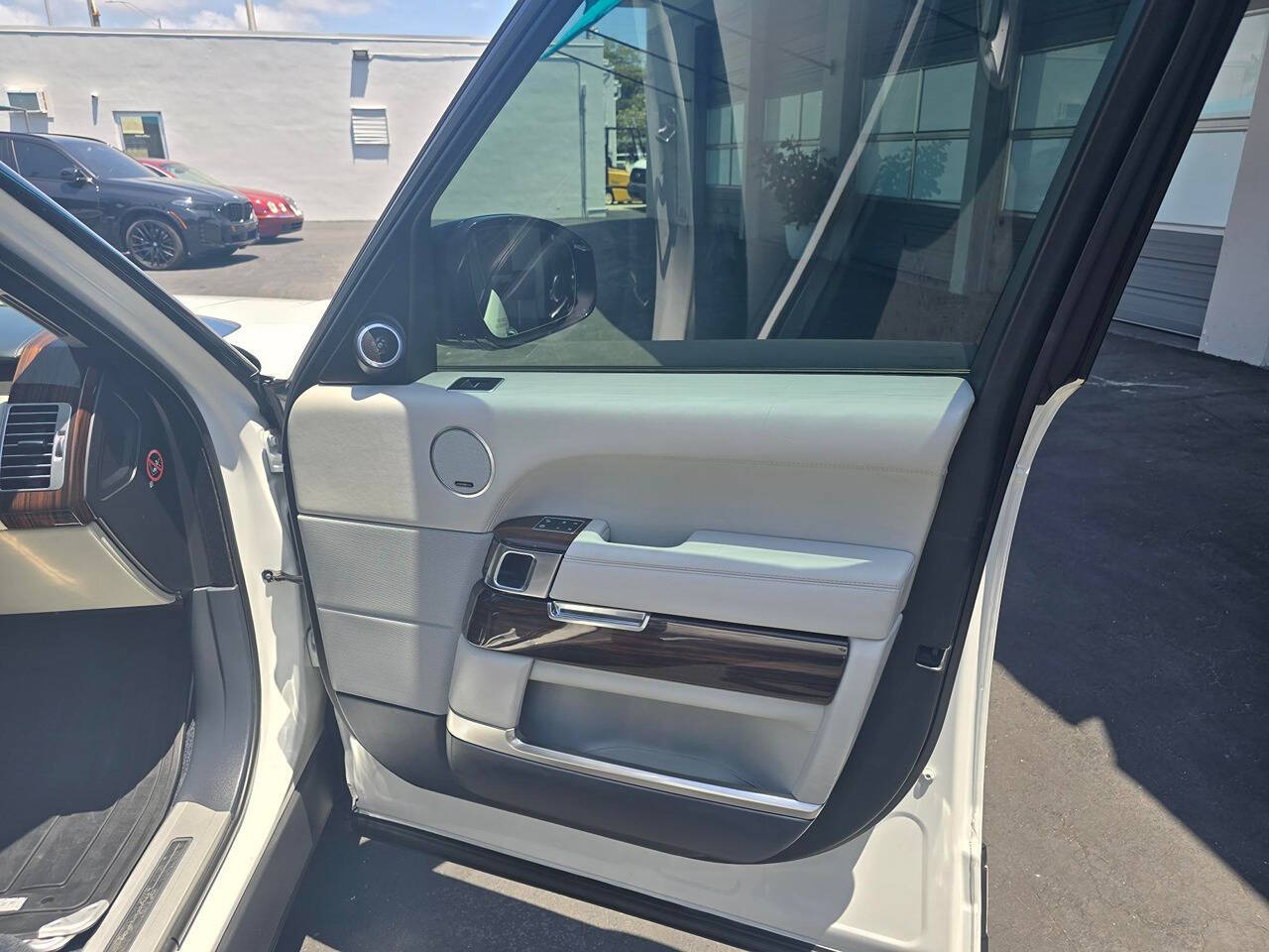 2016 Land Rover Range Rover 15