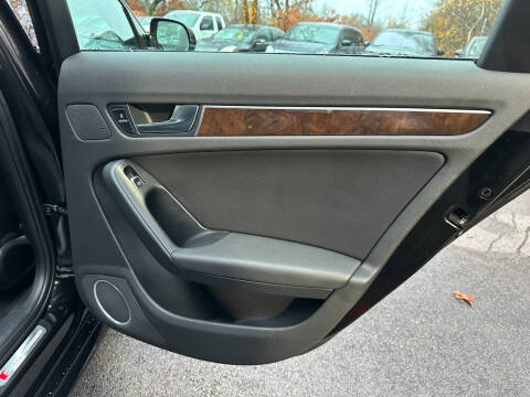 2016 Audi A4 2.0T quattro Premium Plus