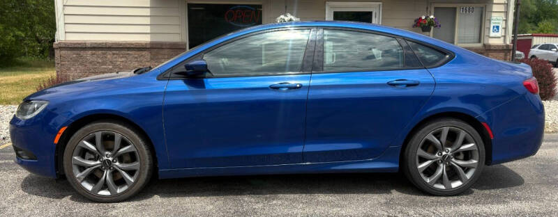 2015 Chrysler 200 S
