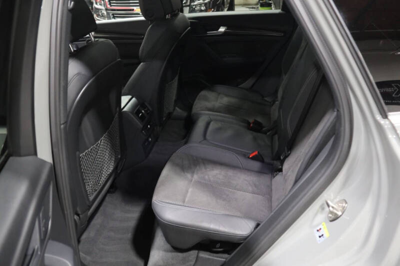 2020 Audi SQ5 3.0T quattro Premium Plus