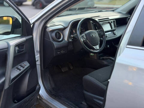 2017 Toyota RAV4 XLE