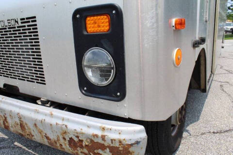 2001 Workhorse P42