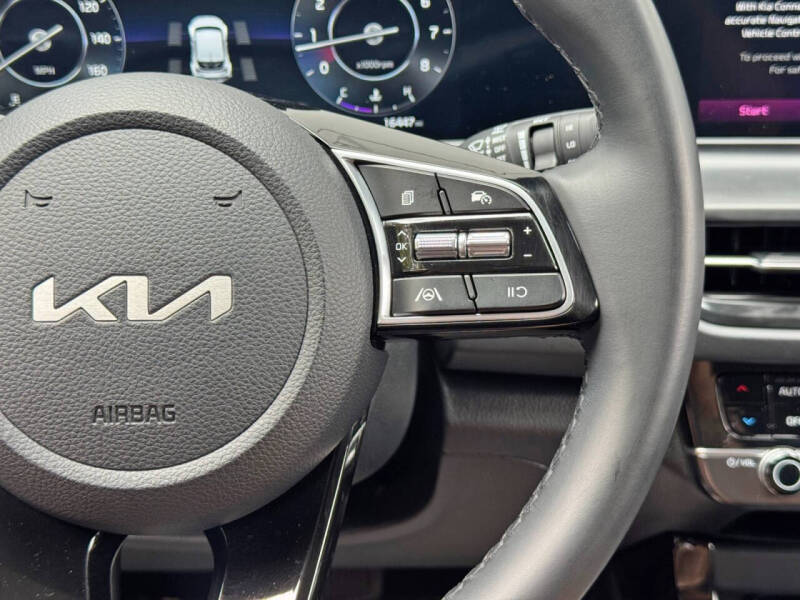 2024 Kia Seltos EX