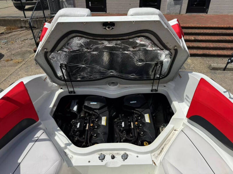 2012 Sea-Doo 210 Wake