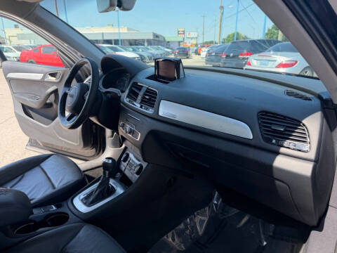 2016 Audi Q3 2.0T quattro Premium Plus