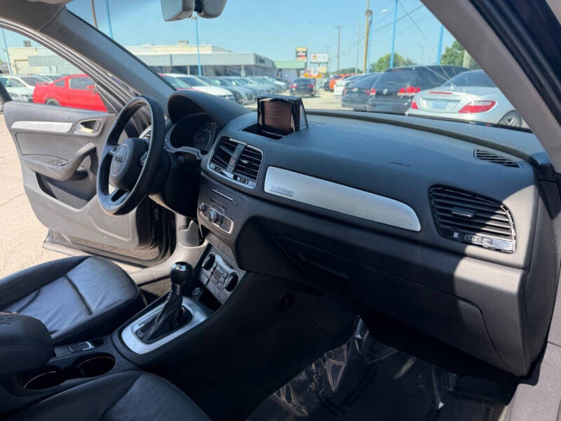 2016 Audi Q3 2.0T quattro Premium Plus
