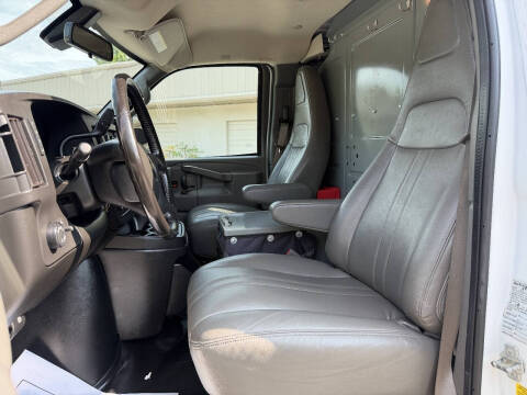 2020 Chevrolet Express 2500