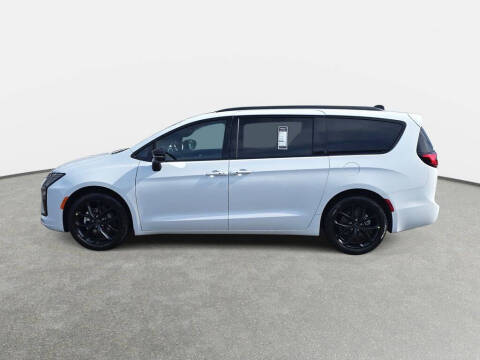 2027 Chrysler Pacifica Limited
