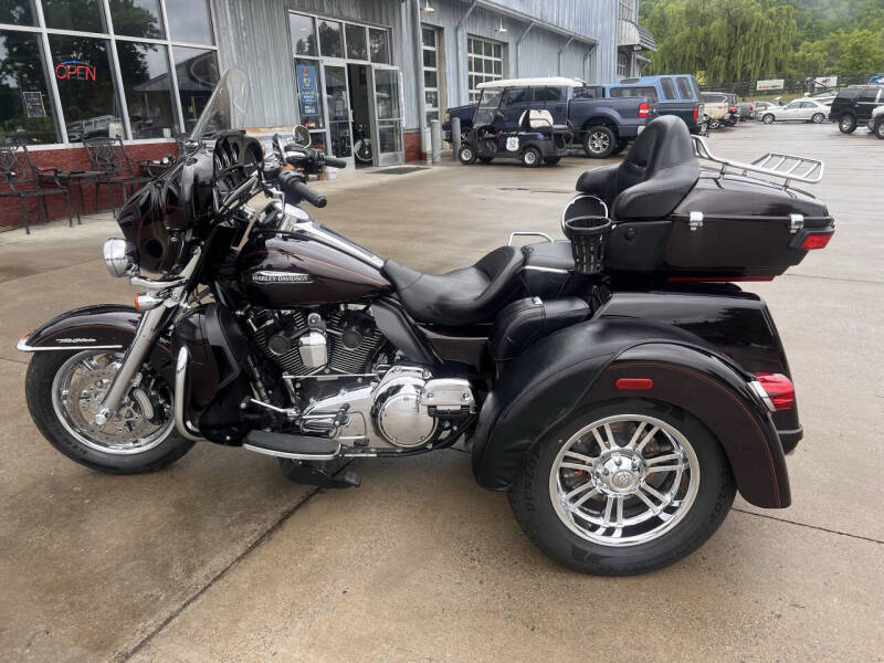 2014 Harley-Davidson FLHTCUTG