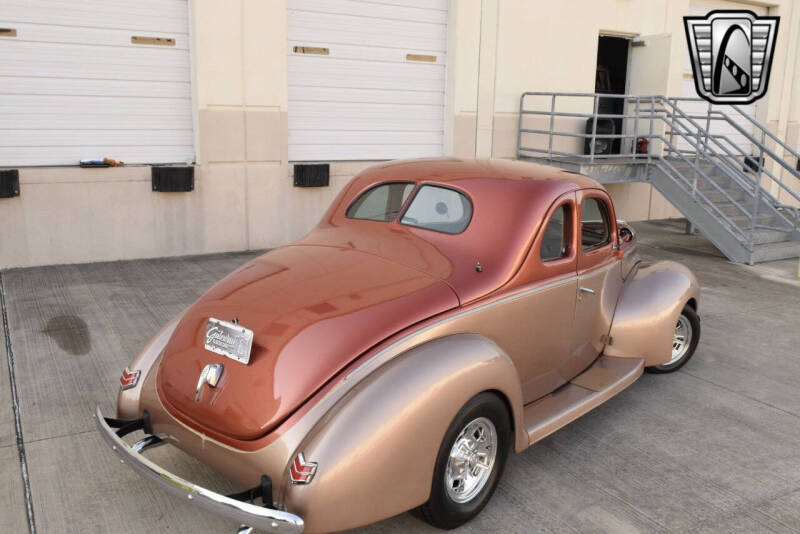 1940 Ford Deluxe