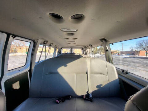 2011 Ford E-Series E-350 SD XL