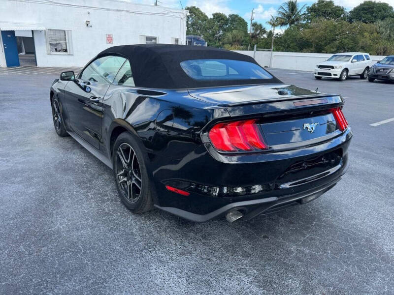 2020 Ford Mustang EcoBoost Premium