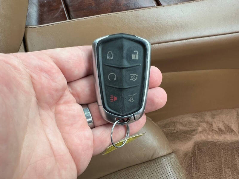 2017 Cadillac Escalade ESV Platinum