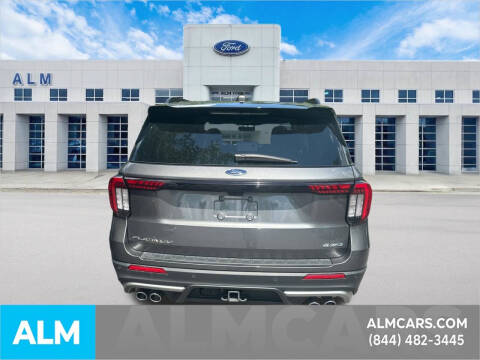 2025 Ford Explorer Platinum