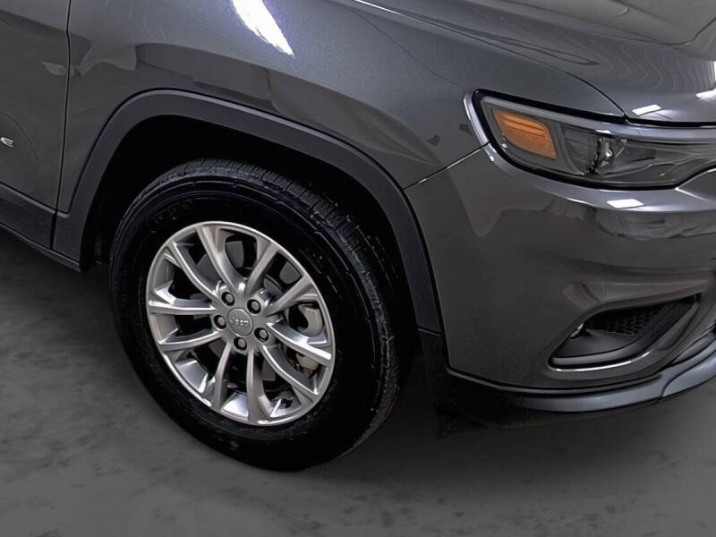 2022 Jeep Cherokee Latitude Lux