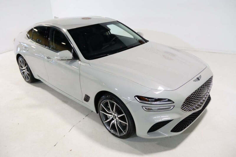 2025 Genesis G70