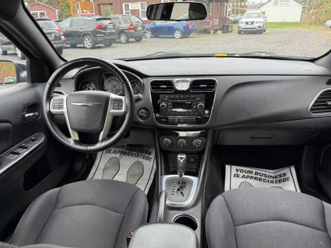 2014 Chrysler 200 Touring