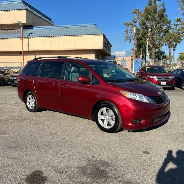 2013 Toyota Sienna