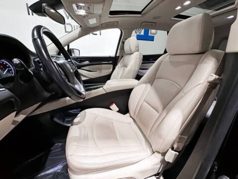 2022 Buick Enclave Essence