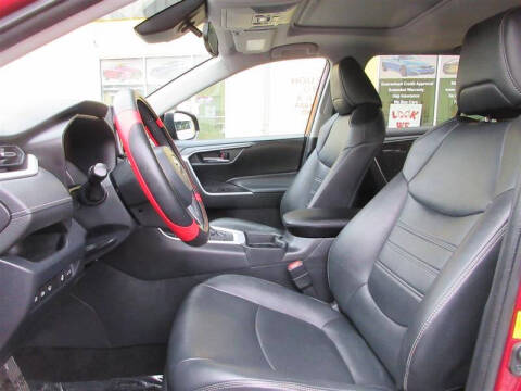 2019 Toyota RAV4 XLE Premium