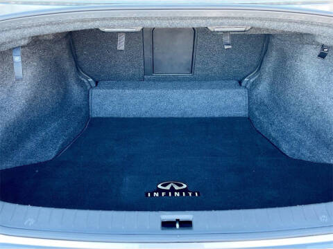 2022 Infiniti Q50 Luxe