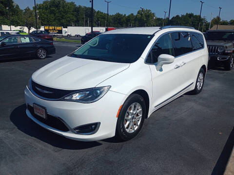 2020 Chrysler Pacifica Touring L
