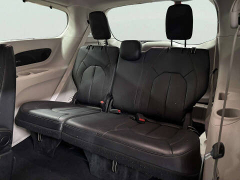 2020 Chrysler Pacifica Touring L Plus