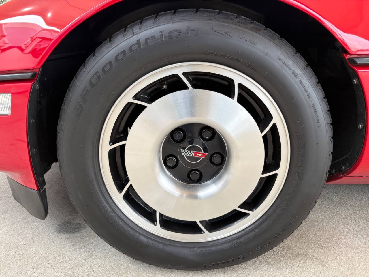 1985 Chevrolet Corvette 22