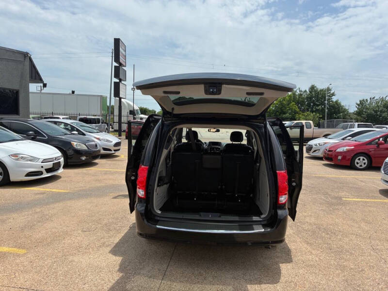 2016 Dodge Grand Caravan SXT