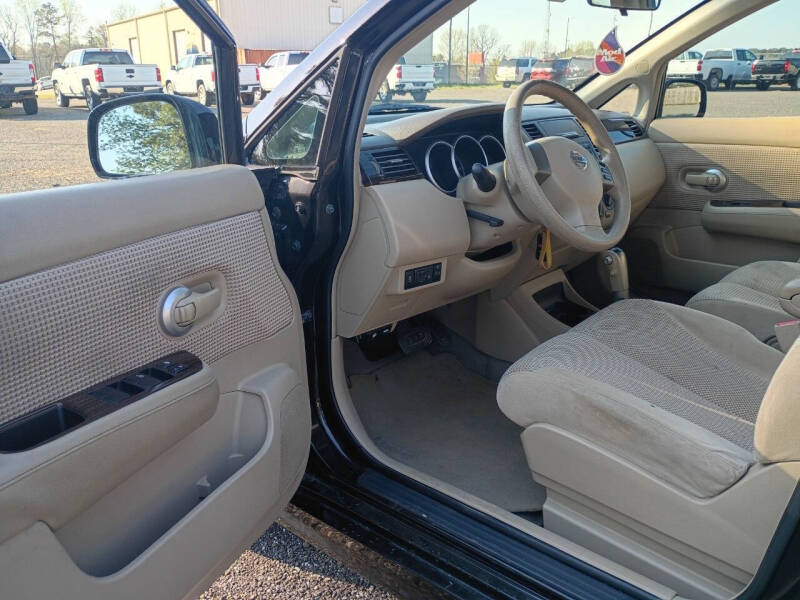 2011 Nissan Versa 1.8 SL