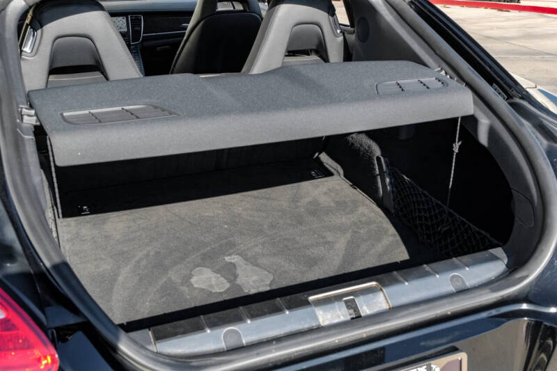 2011 Porsche Panamera Turbo