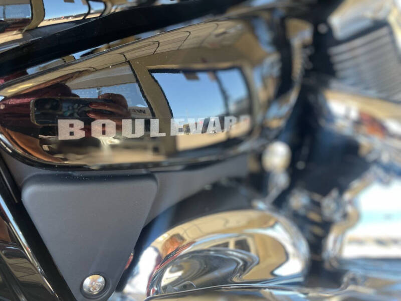 2025 Suzuki Boulevard M109R