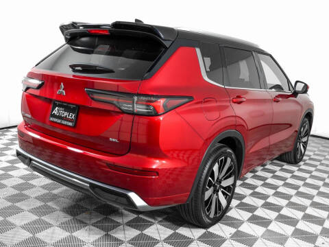 2025 Mitsubishi Outlander SEL