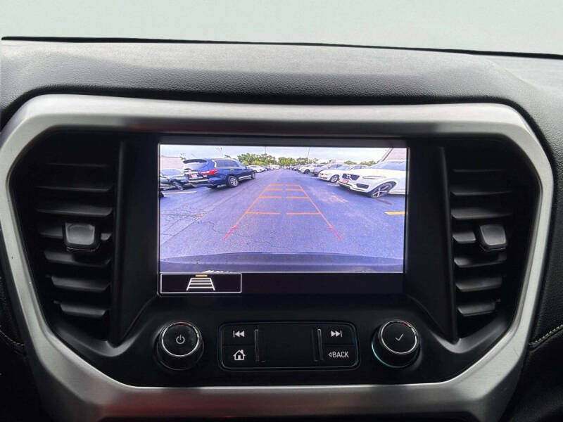 2020 GMC Acadia SLT