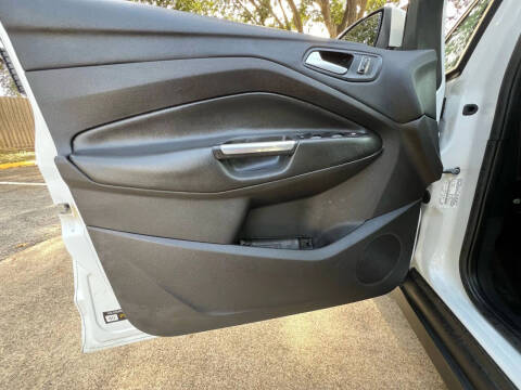 2015 Ford C-MAX Hybrid SE