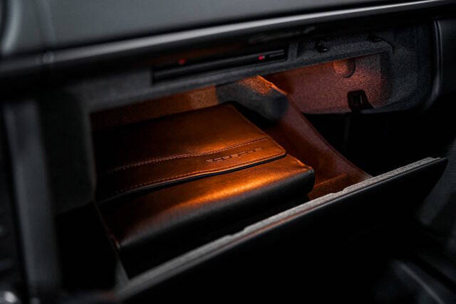 2012 Porsche Cayman R