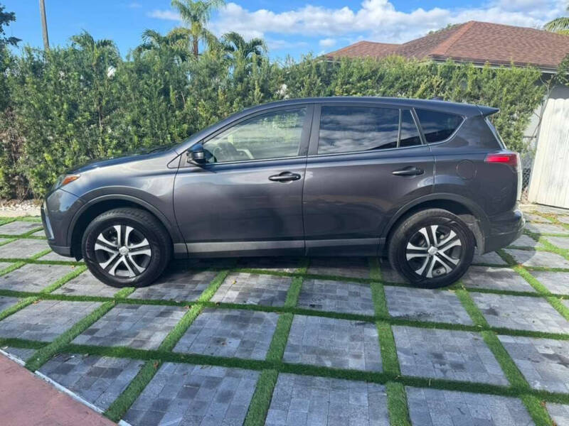 2017 Toyota RAV4