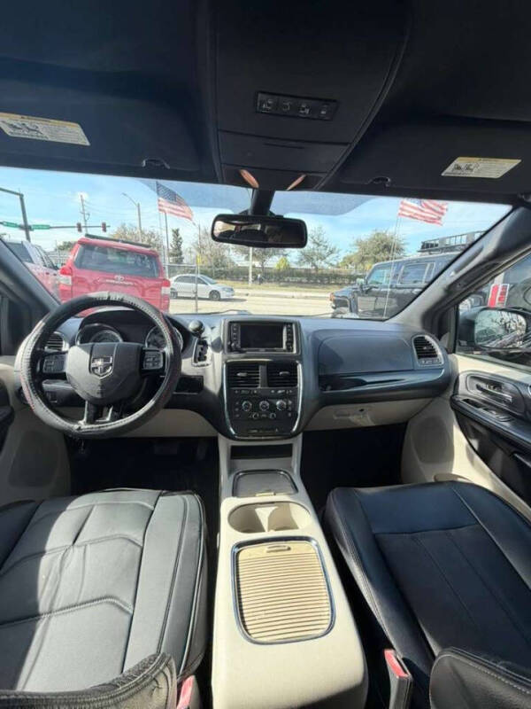 2019 Dodge Grand Caravan SXT