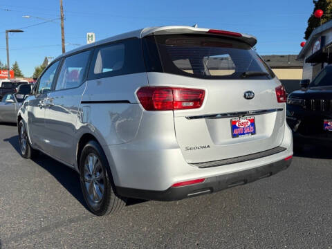 2019 Kia Sedona L
