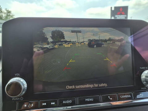 2024 Mitsubishi Outlander ES