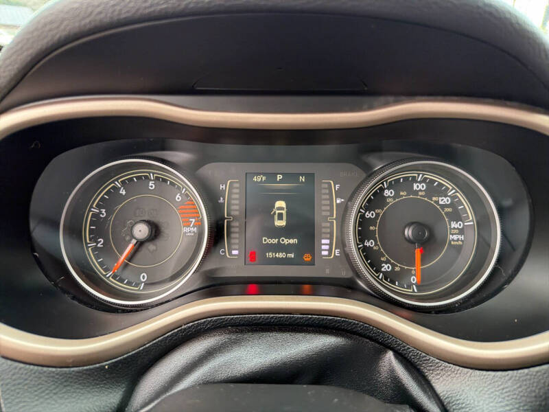 2016 Jeep Cherokee Sport