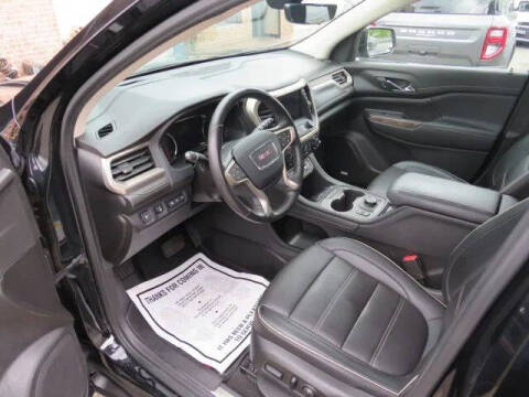 2022 GMC Acadia Denali