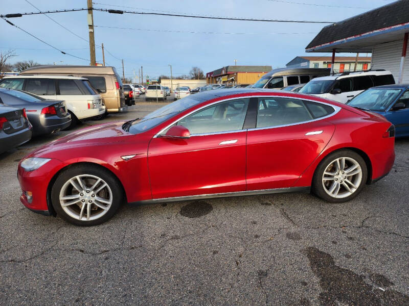 2013 Tesla Model S