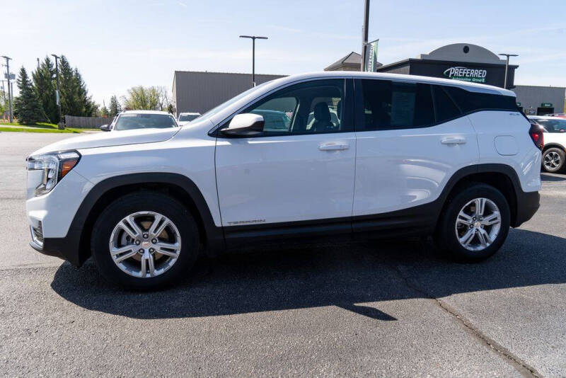 2024 GMC Terrain SLE