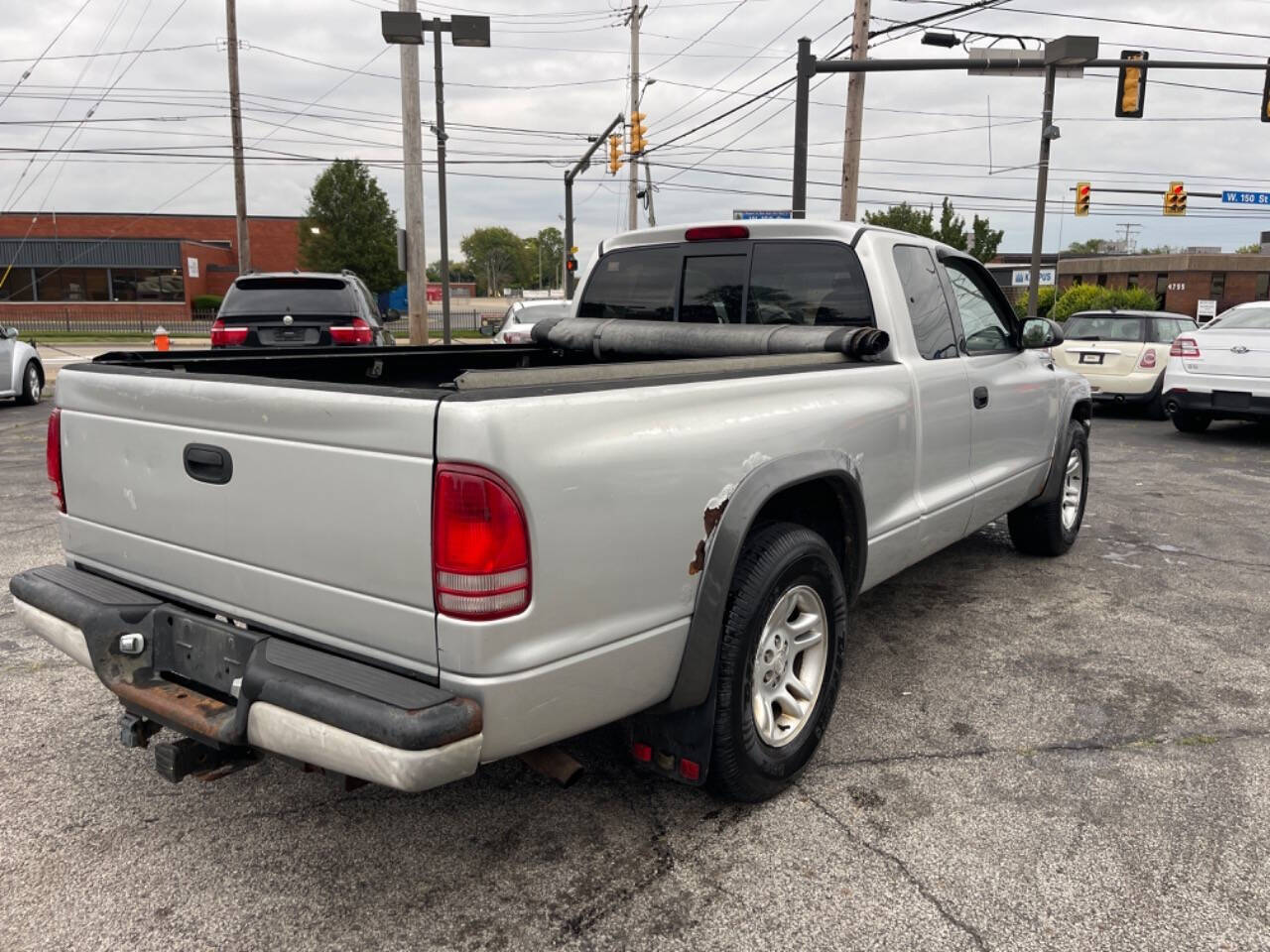 2002 Dodge Dakota for sale at AVS AUTO GROUP LLC in CLEVELAND, OH