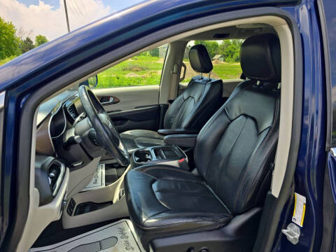2018 Chrysler Pacifica Touring L