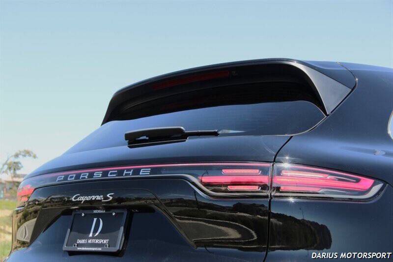 2019 Porsche Cayenne S