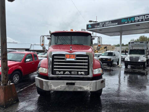 2006 Mack CT700